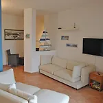 Murphy Holiday - Gallura 2 *